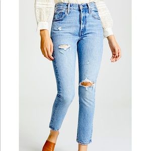 Levis 501 skinny jeans in cant touch this